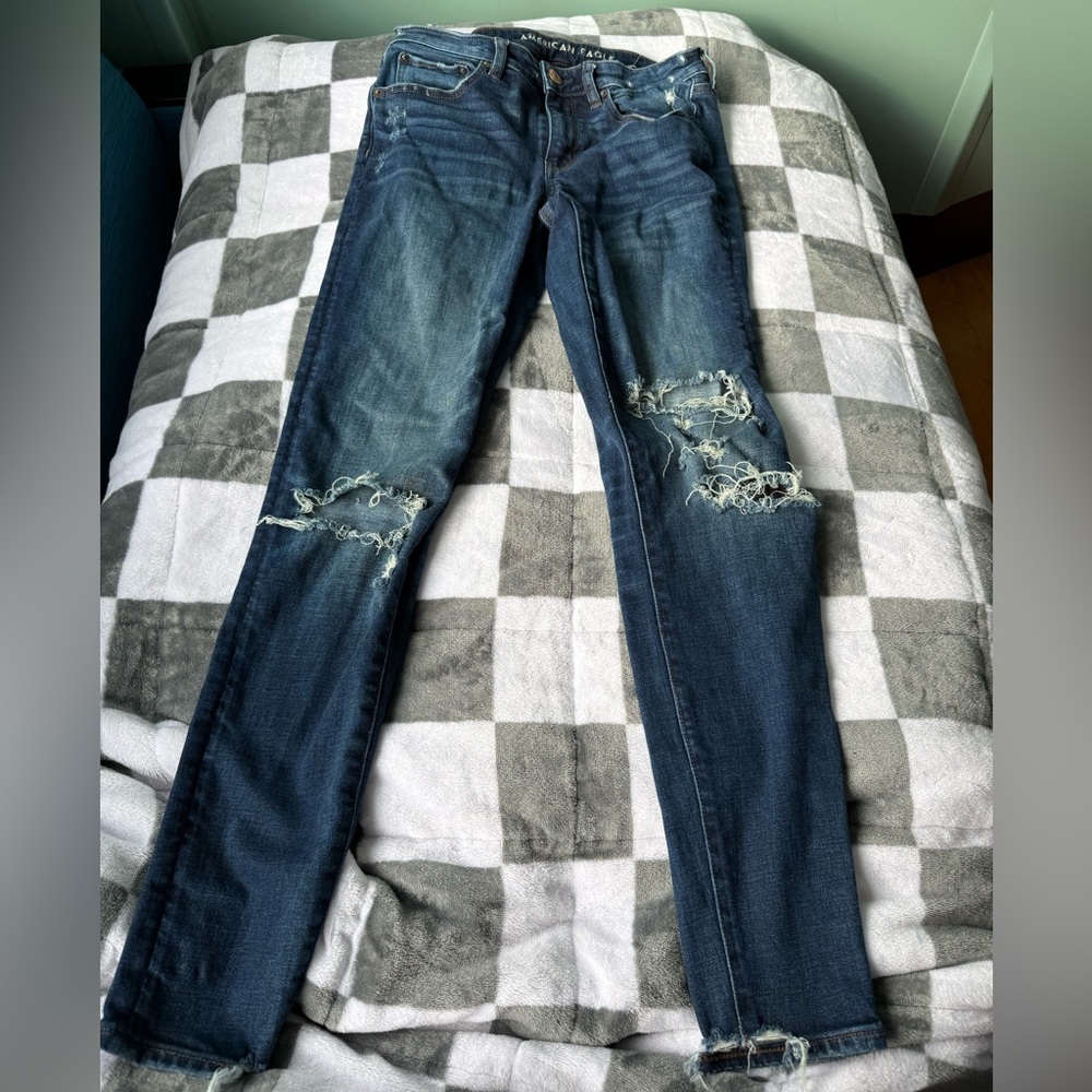 American Eagle Outfitters Dark Blue Distressed Skinny Jeans